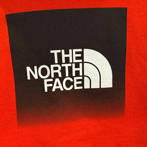 The North Face Vibrant Red Pullover - Picture 4 of 4